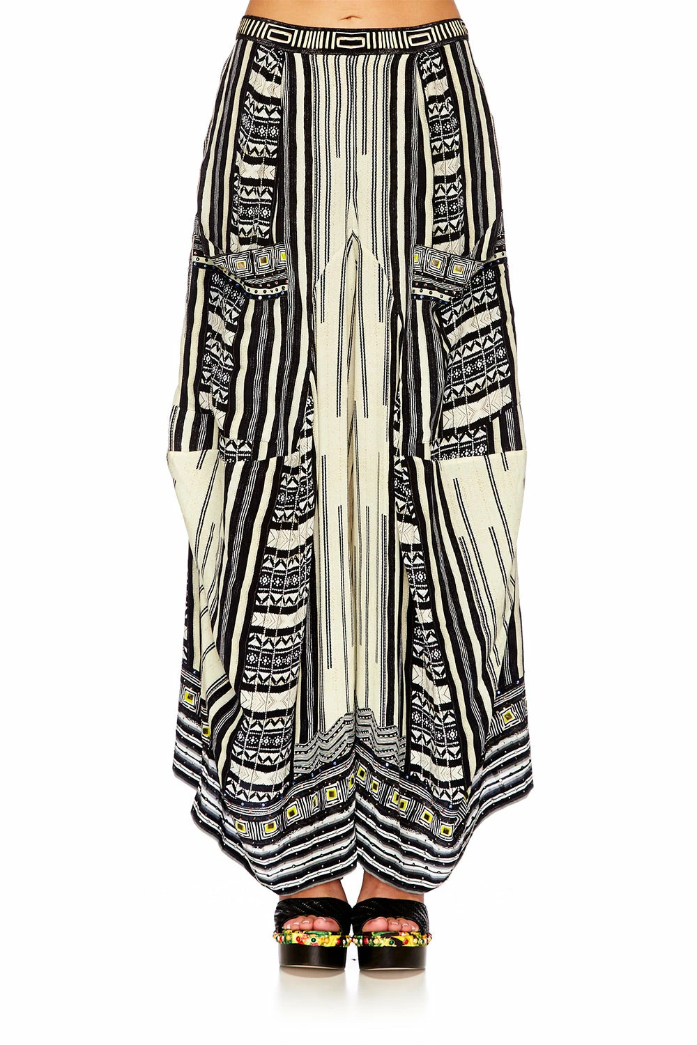 WIDE LEG TROUSER WITH POCKETS BETWEEN THE LINES 3 WIDE LEG TROUSER WITH POCKETS BETWEEN THE LINES - Image 3