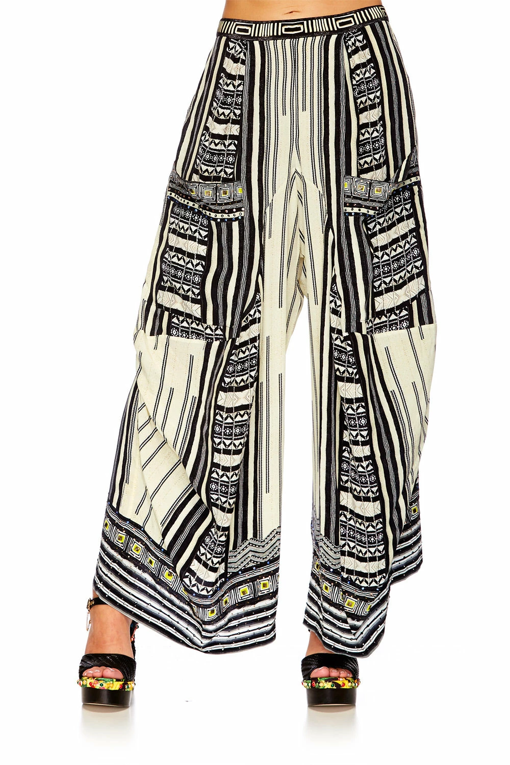 WIDE LEG TROUSER WITH POCKETS BETWEEN THE LINES 2 WIDE LEG TROUSER WITH POCKETS BETWEEN THE LINES - Image 2